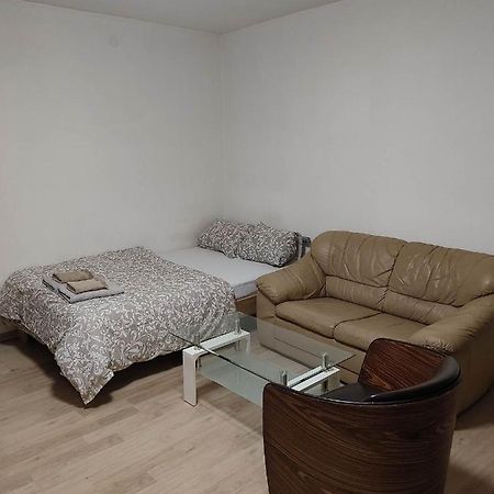 Tomy Apartment Копер Екстериор снимка